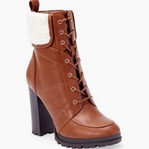 JustFab Shandee Sherpa Heeled Cognac Boots 8.5